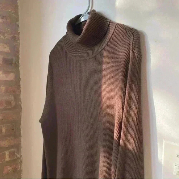 Chocolate Brown Turtleneck Sweater, 100% Cotton, Women’s Size 3X (22W/24W) - Picture 2 of 9